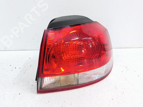 Farolim direito Farolim direito VW GOLF VI (5K1) 1.6 TDI (105 hp) 36001546 36001546