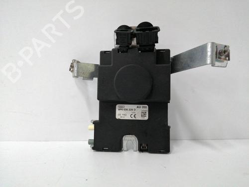 Used Electronic module AUDI A3 (8P1) 1.9 TDI (105 hp) 10719509