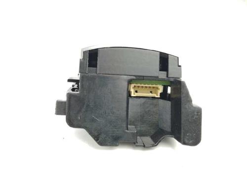 Steering wheel controls AUDI A4 B8 (8K2) 2.0 TDI 16V | BP7711105E15