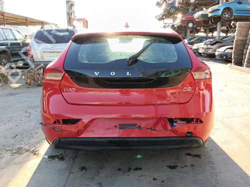 Brugte VOLVO V40 Hatchback (525) D2 (114 hp) 4169336