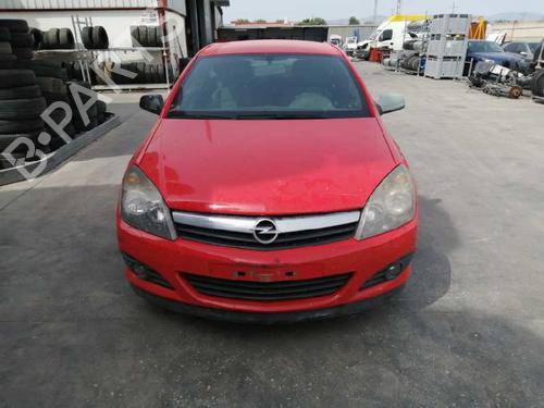 Fuse box OPEL ASTRA H GTC (A04) 1.9 CDTI (L08) | BP7670507E1 