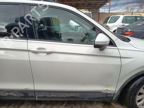 Used Right front door VW TIGUAN (AD1, AX1) 2.0 TDI (115 hp) 31998960