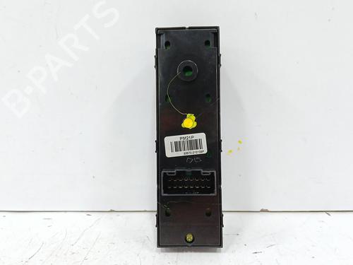 Left front window switch HYUNDAI ix35 (LM, EL, ELH) 1.7 CRDi | BP37230941I27 - Image 2