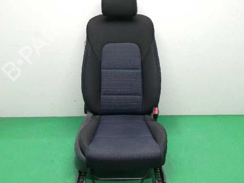 Used Right front seat HYUNDAI TUCSON (TL, TLE) 1.7 CRDi (116 hp) 8500519