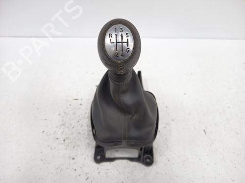 Used Gear lever RENAULT GRAND SCÉNIC III (JZ0/1_) 1.5 dCi (JZ09, JZ0D, JZ10, JZ14, JZ1G, JZ29, JZ2C) (110 hp) 33050269