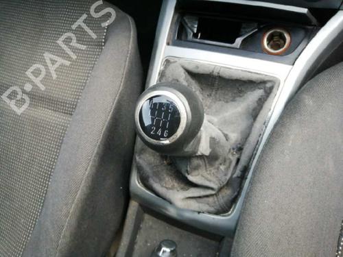 Fuse box OPEL ASTRA H GTC (A04) 1.9 CDTI (L08) | BP7670507E1 
