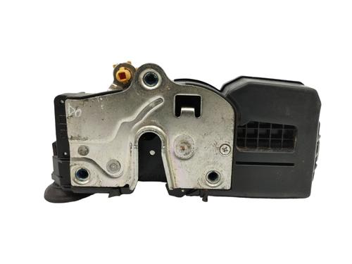 Used Rear left lock CHEVROLET CAPTIVA (C100, C140) [2006-2026]  18132640