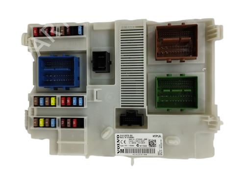 Used Fuse box VOLVO V60 I (155) [2010-2018]  16580459