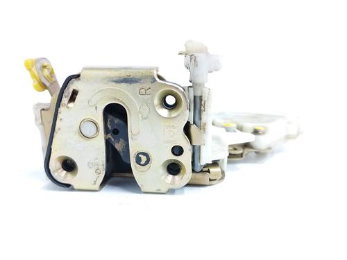 Used Front right lock NISSAN TERRANO II (R20) 2.7 TD 4WD (101 hp) 10723629
