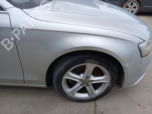 Used Right front fenders AUDI A4 B8 Avant (8K5) 2.0 TDI (150 hp) 31998937