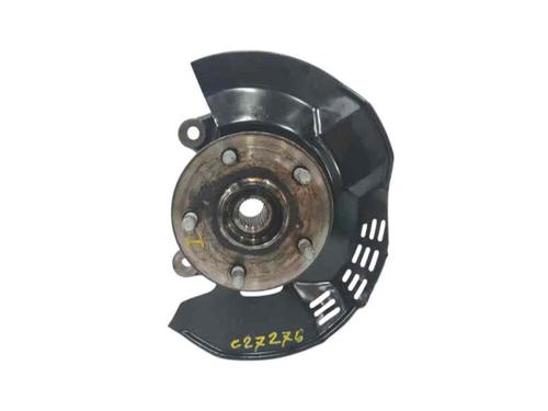 Used Left front steering knuckle TOYOTA COROLLA Hatchback (_E21_, _EA1_, _EH1_) 1.8 Hybrid (ZWE211, ZWE219) (122 hp) 27563712