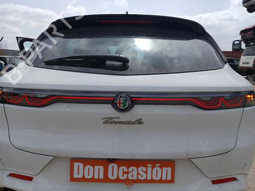 Used Rear center light Rear center light ALFA ROMEO TONALE (965_) 1.5 Mild Hybrid (160 hp) 36700803 36700803
