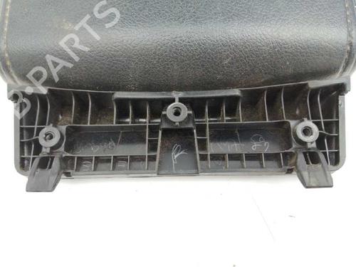 Armrest / Center console TOYOTA HILUX VIII Pickup (_N1_) 2.4 D 4WD (GUN125_, GUN125R) | BP12441780I20 