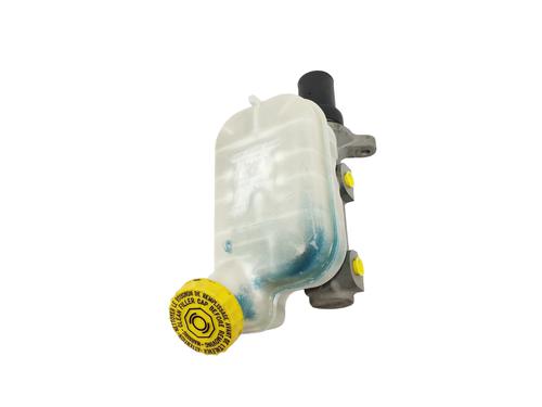 Used Brake master cylinder CHRYSLER VOYAGER IV (RG, RS) 2.4 (147 hp) 13578406