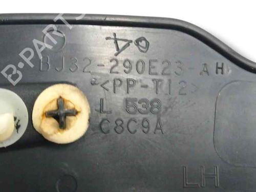 Rear left wheel arch trim LAND ROVER RANGE ROVER EVOQUE (L538) 2.0 D | BP27615019C136 