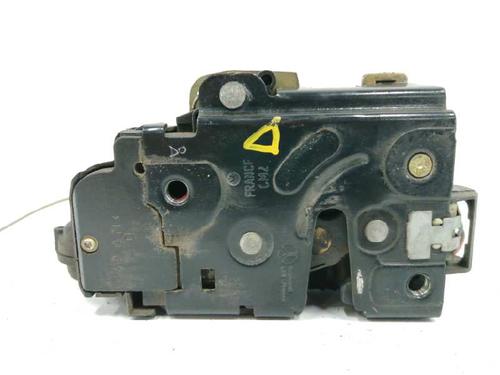 Højre fortil lås AUDI TT (8N3) 1.8 T 8N1837016