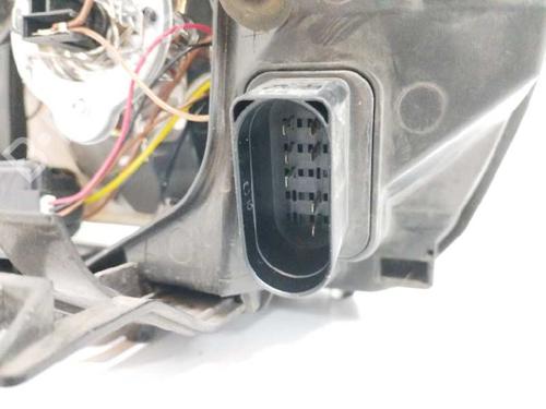 Right headlight FORD FOCUS II (DA_, HCP, DP) 1.6 TDCi | BP10010187C29