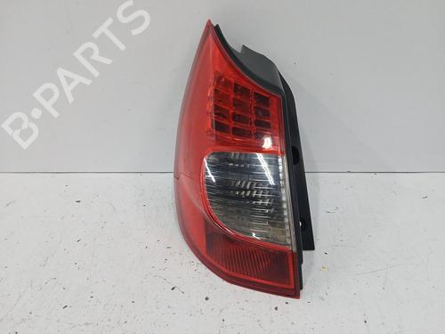 Used Left taillight RENAULT SCÉNIC II (JM0/1_) 1.6 16V (JM1R) (112 hp) 28536731