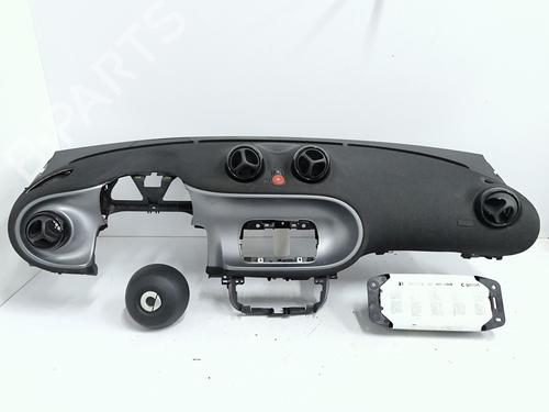 Used Dashboard Dashboard SMART FORFOUR Hatchback (453) electric drive / EQ (453.091) (56 hp) 34628652 34628652