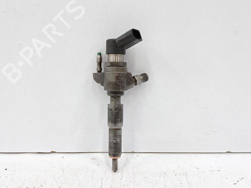 Used Injector FORD FOCUS III 1.6 TDCi (115 hp) 32998748