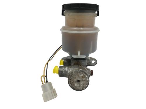 Brake master cylinder OPEL FRONTERA A (U92) 2.4 i (53MWL4) | BP18884204M77 
