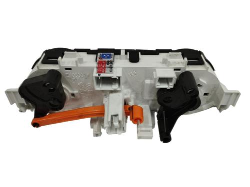 Climate control PEUGEOT 2008 I (CU_) | BP15415261I5