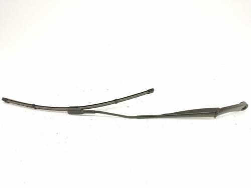 Used Front windshield wiper arm RENAULT EXPRESS Box Body/MPV [2021-2026]  12442782