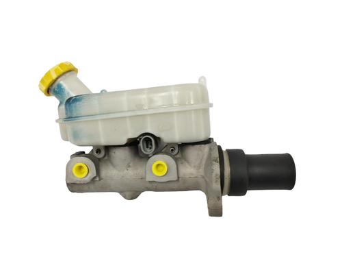 Brake master cylinder CHRYSLER VOYAGER IV (RG, RS) 2.4 | BP13578406M77 