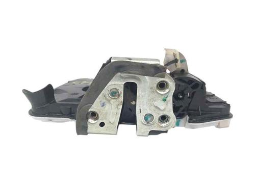 Used Front right lock TOYOTA COROLLA Hatchback (_E21_, _EA1_, _EH1_) 1.8 Hybrid (ZWE211, ZWE219) (122 hp) 27583115