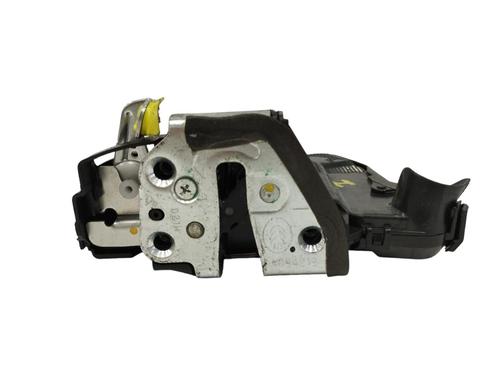 Used Front left lock TOYOTA AURIS Estate (_E18_) 1.8 Hybrid (ZWE186_, ZWE186R, ZWE186H) (136 hp) 17028764