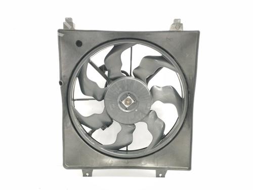 Used Radiator fan HYUNDAI SANTA FÉ II (CM) [2005-2015]  13012676