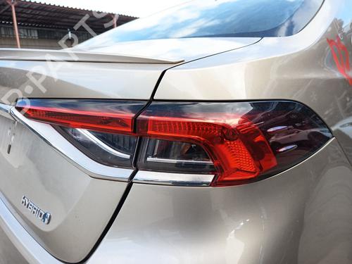 Tailgate TOYOTA COROLLA Saloon (_E21_) 1.8 VVTi Hybrid (ZWE211, MZEA12) | BP31642655C6 