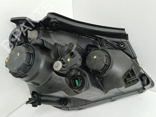 Left headlight KIA CARENS III MPV (UN) 2.0 CRDi 140 | BP28536765C28 