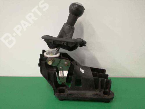 Used Manual gearbox selector Manual gearbox selector PEUGEOT 207 (WA_, WC_) 1.4 16V (88 hp) 7424187 7424187