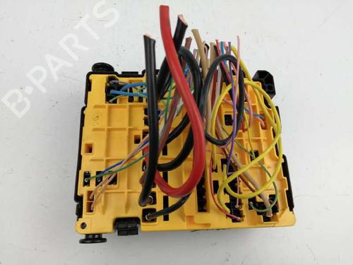 Fuse box OPEL CORSA F (P2JO) | BP8182541E1