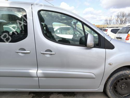 Used Right front door Right front door PEUGEOT PARTNER Tepee 1.6 HDi 90 (92 hp) 33326029 33326029