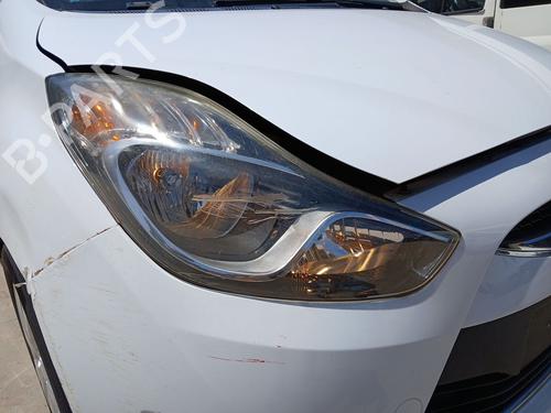 right-headlight-hyundai-ix20-jc-2010-2011-2012-2013-2014-2015-2016-2017-2018-2019-35962467 main image