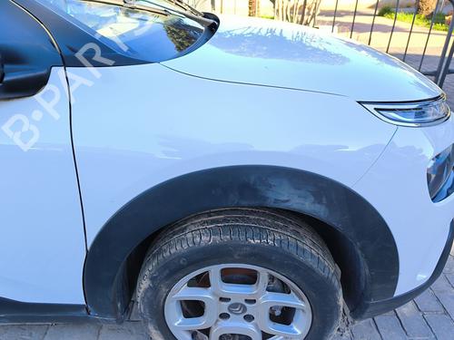 forskrm-hjre-citroen-c4-cactus-2014-31856213 main image