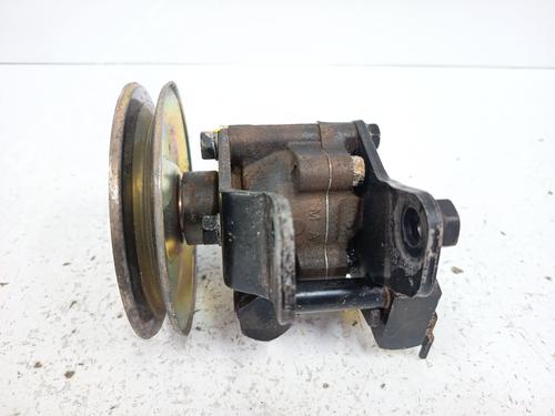 Used Steering pump Steering pump NISSAN TERRANO II (R20) 2.7 TDi 4WD (125 hp) 34265923 34265923