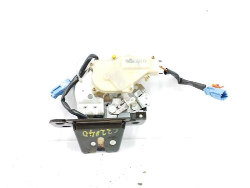 Used Tailgate lock HONDA CIVIC VII Hatchback (EU, EP, EV) 1.6 i (EP2, EU8, EU6) (110 hp) 10924778