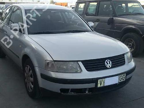 Engine control unit (ECU) VW PASSAT B5 (3B2) | BP239202M57