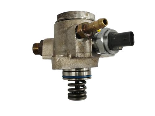 Used Fuel pump VW POLO VI (AW1, BZ1, AE1) 1.0 TSI (95 hp) 16460824