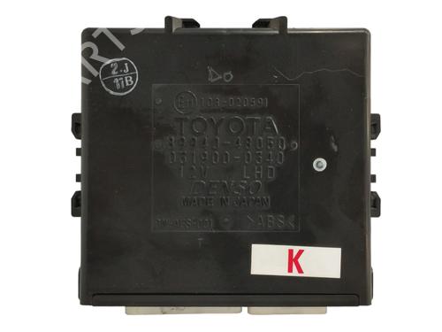 Used Electronic module LEXUS RX (_U3_) 400h AWD (MHU38_, MHU38R) (272 hp) 13649008