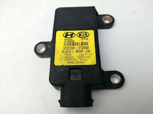 Used Electronic sensor KIA SPORTAGE III (SL) 1.7 CRDi (116 hp) 8255592