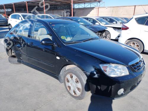 Brugte KIA CERATO I Saloon (LD)  2.0  4935447