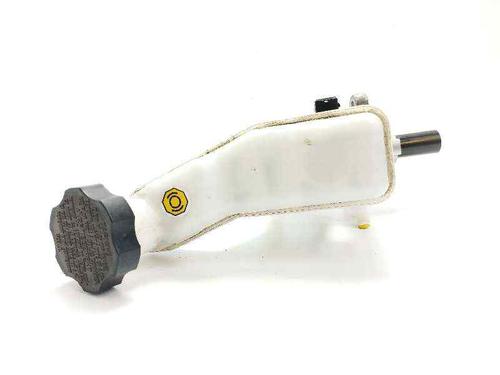 Brake master cylinder KIA SPORTAGE III (SL) 1.7 CRDi | BP9846233M77 