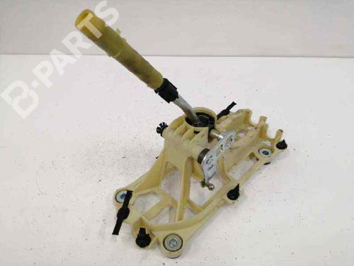 Used Manual gearbox selector Manual gearbox selector SMART FORFOUR (454) 1.3 (454.031) (95 hp) 8221084 8221084