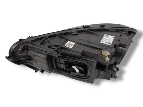 Right headlight MERCEDES-BENZ CLA (C118) CLA 250 e (118.386) | BP30338232C29