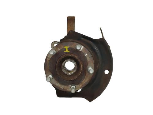 Fusee links voor NISSAN X-TRAIL I (T30) 2.5 4x4 (165 hp) 16779308