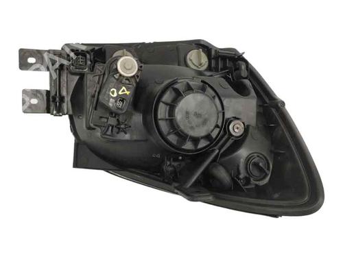 Left headlight KIA SPORTAGE II (JE_, KM_) 2.0 CRDi | BP27589522C28 